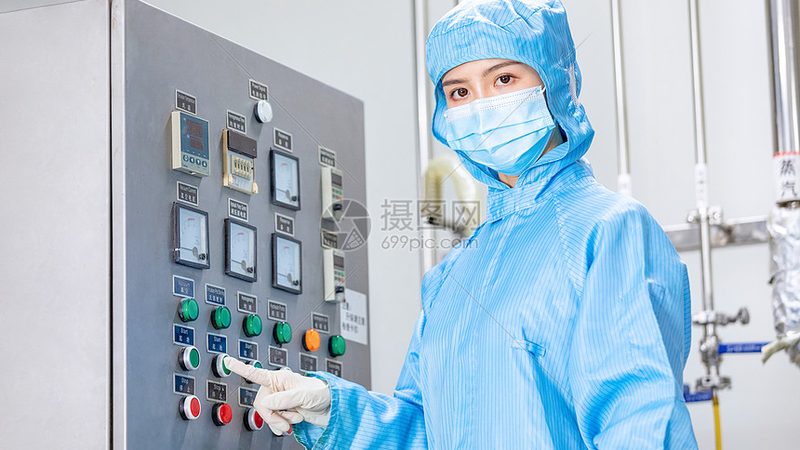 塔板选型决定分离效率与运行成本
