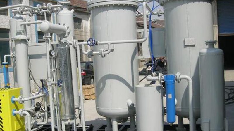 实验室蒸馏塔：规格参数解析与选型要点**